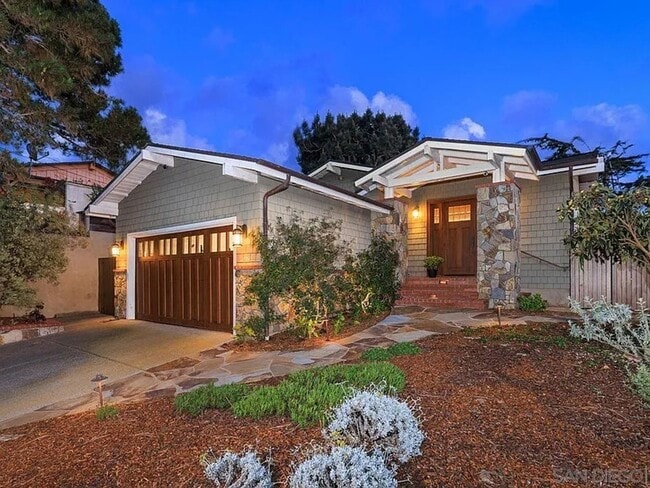 Ideal Location w/ Ocean Views - Perfect Sp... - Ideal Location w/ Ocean Views - Perfect Sp... House