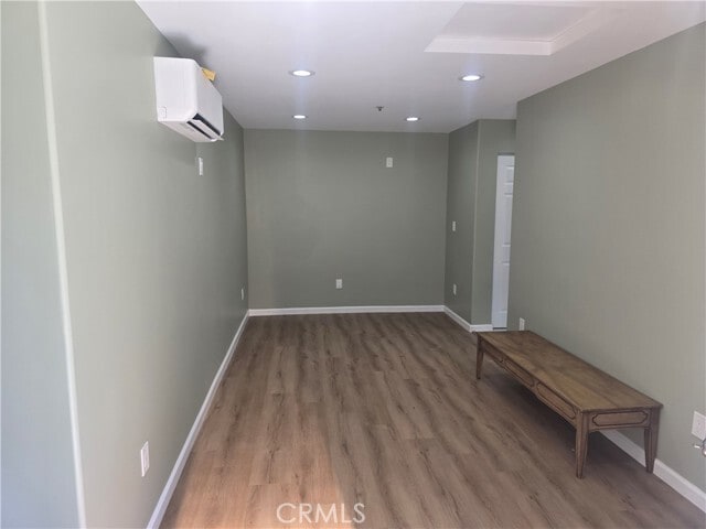 Photo - 421 W Lexington Dr