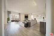 Photo - 970 S St Andrews Pl Unit 306