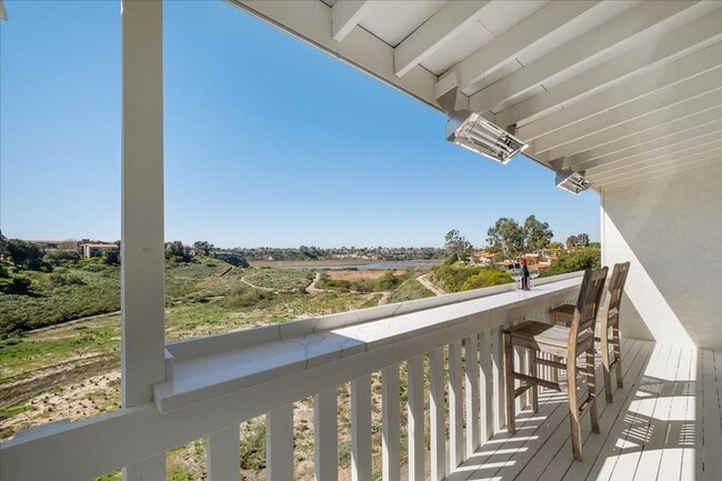 Photo - 745 Domingo Dr Unit #4