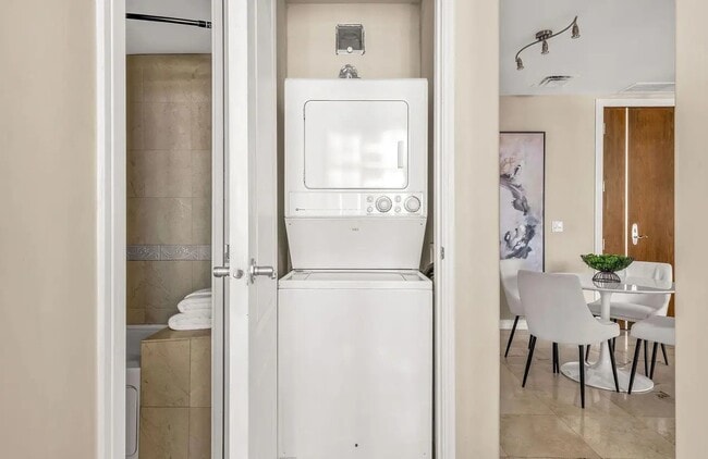 Photo - 550 Front St Unit 308