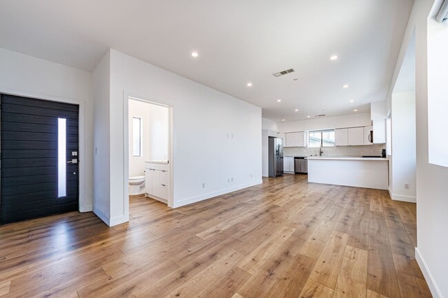 Photo - 705 Benton Wy Unit 705