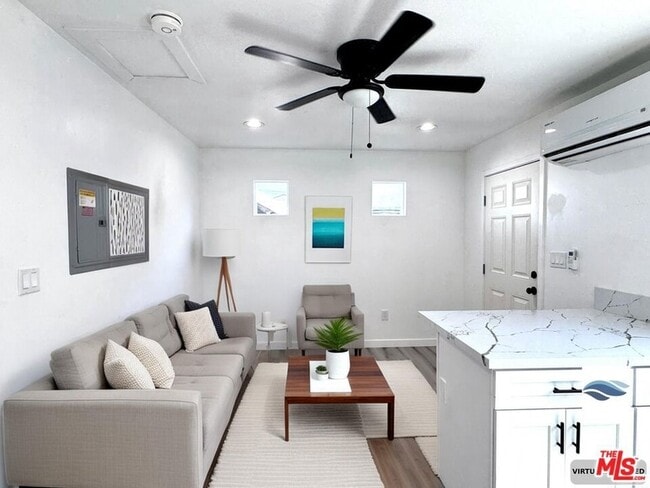 Photo - 841 W 64th St Unit 8415