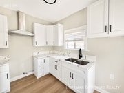 Photo - 194 W 41st Pl Unit 11