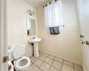 Photo - 15758 Cadwell St