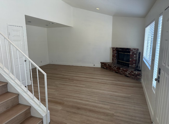 Photo - 15978 Muni Rd Unit 11