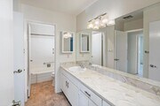 Photo - Stunning townhouse in La Jolla / North UTC area