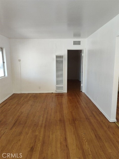 Photo - 1054 E Artesia Blvd Unit 4