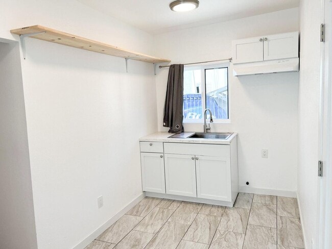 Photo - 2815 1st St Unit 2817 1/2 B