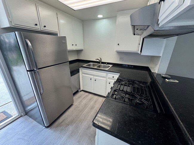 Photo - 10910 Regent St Unit A