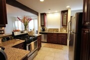 Photo - 6230 Lindenhurst Ave House Unit 6232