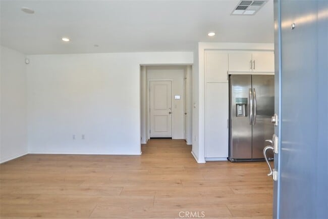 Photo - 7419 Olive Grv St
