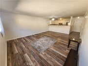 Photo - 14006 Vanowen St