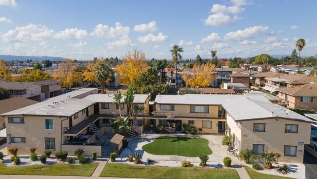Photo - Covina Stewart Apts