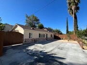 Photo - Remodeled Valley Village home w/3+1 + offi...