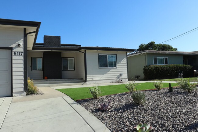 Newly Renovated (2022)! Amazing Location! - Newly Renovated (2022)! Amazing Location! Townhome