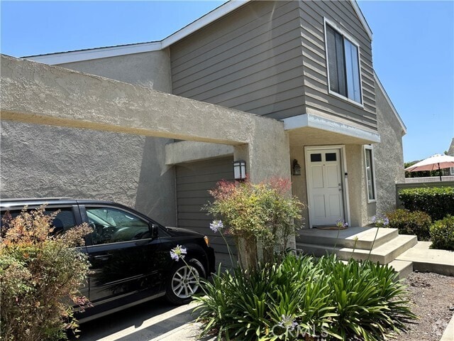 Building Photo - 339 Deerfield Ave Rental