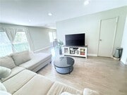 Photo - 1525 Walnut Leaf Dr Unit 209
