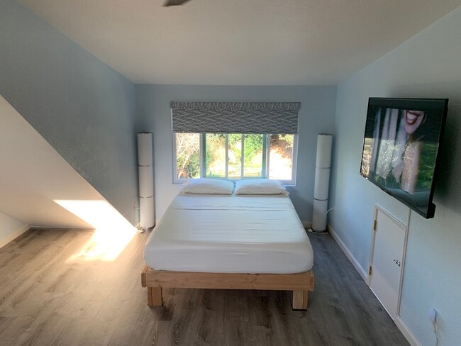 Photo - 16979 East Ln