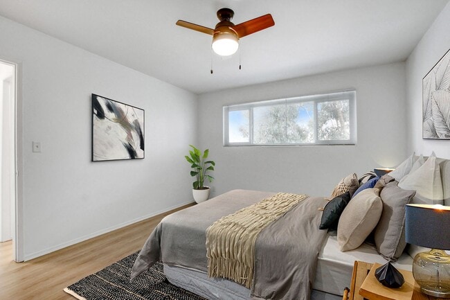 Photo - Valparaiso Apartments