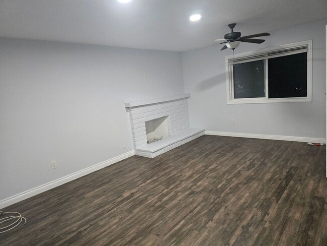 Photo - 9155 Pacific Ave