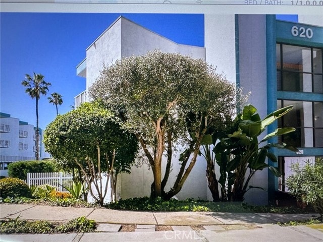 Building Photo - 620 The Village Unit 107