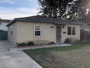 Photo - 1048 W 223rd St