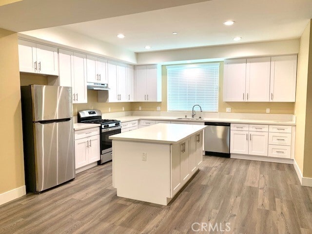 Building Photo - 1734 Walnut Ave