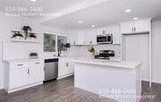 Photo - 6550 Perth Pl