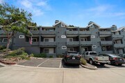 Photo - 2 Bedroom, 2 Bathroom Condo for Rent – Che...