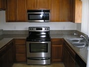 Kitches - 14116 Burbank Blvd Unit 104