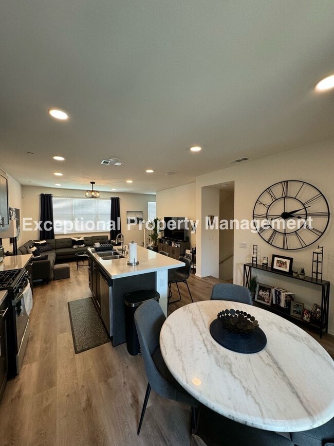 Photo - 7754 Haywood Pl