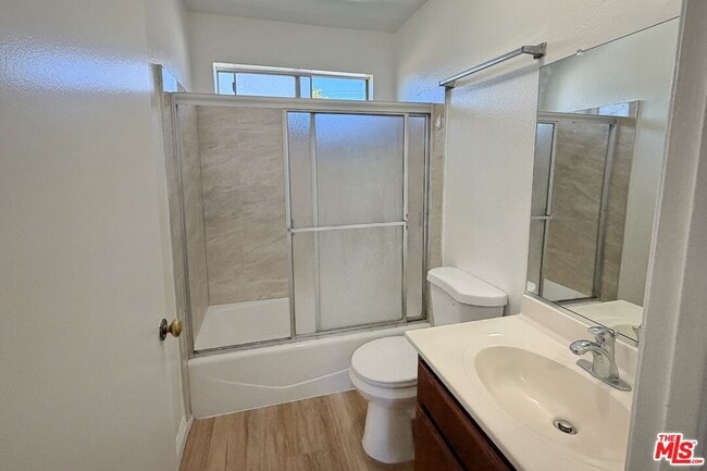 Photo - 207 E Ave 39