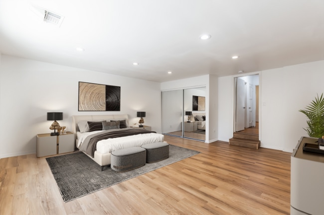 Photo - 11481 Cumpston St Unit 1