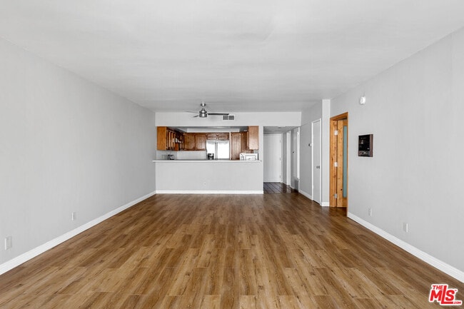Photo - 5125 Harold Way Unit 202