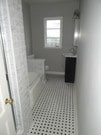 bathroom - 608 S Burnside Ave Unit 1