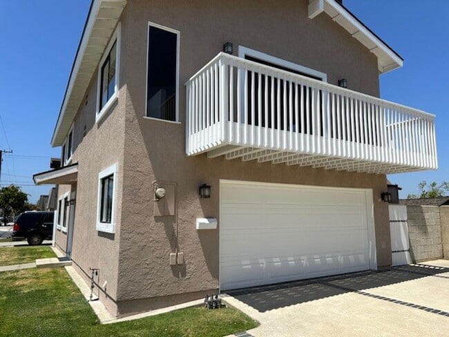 Photo - 4771 Pearce Drive