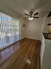 Photo - Holiday Manor Apartments