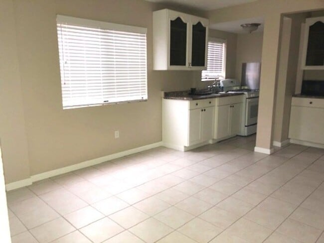 Photo - K Street Unit 905 South K Street #B