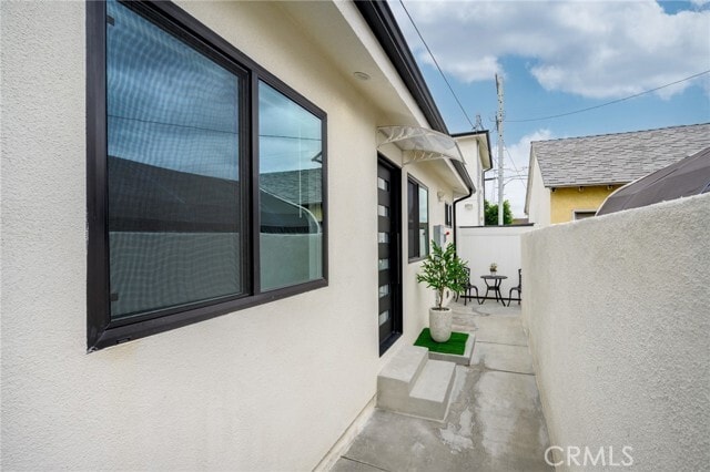 Building Photo - 8027 Bellingham Ave