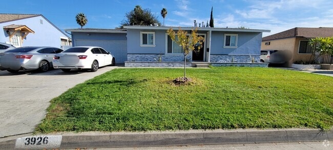 Building Photo - 3926 N Frijo Ave Rental