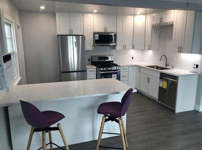 Photo - 10607 Ashton Ave Unit 1.5