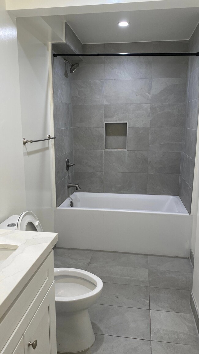 Photo - 10760 Rose Ave Unit 101