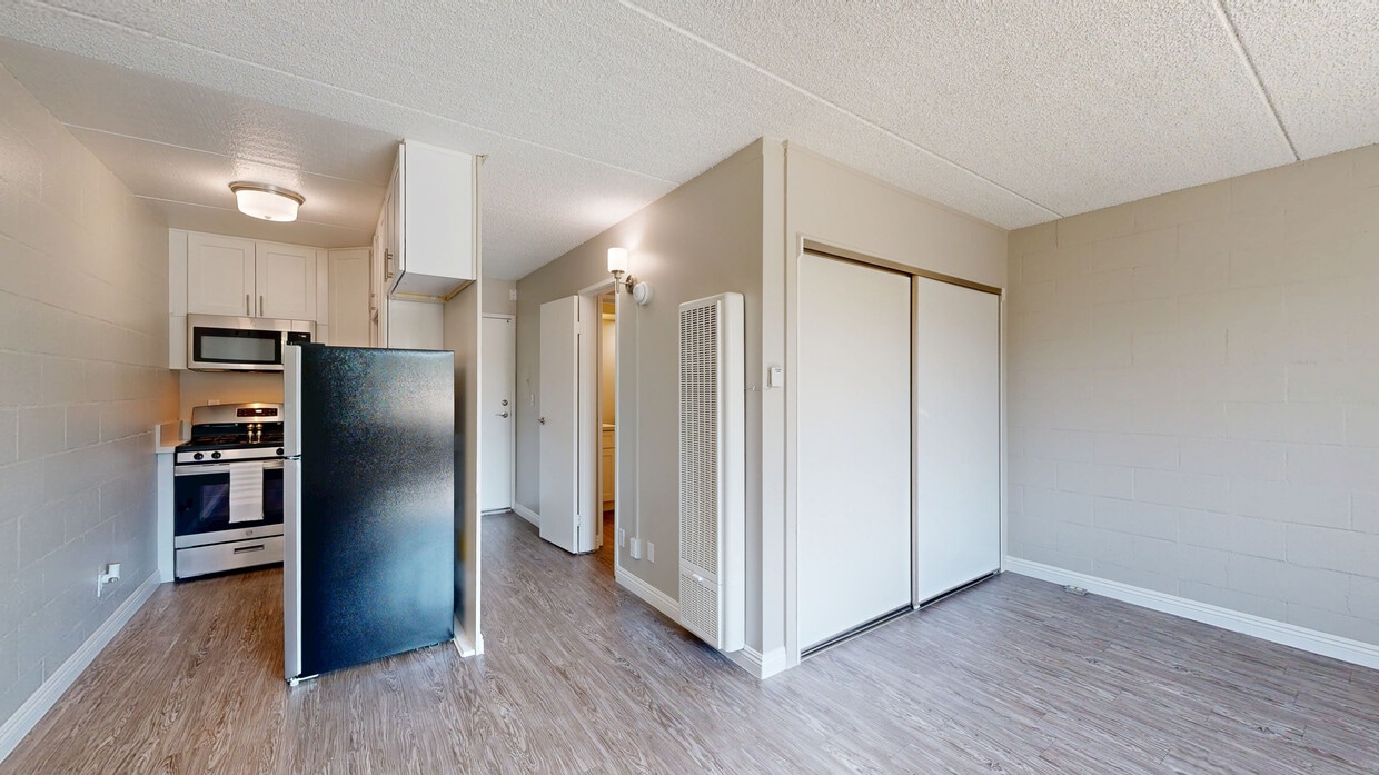 3D Tour - La Villa Lake - 55 + and Better Apartments