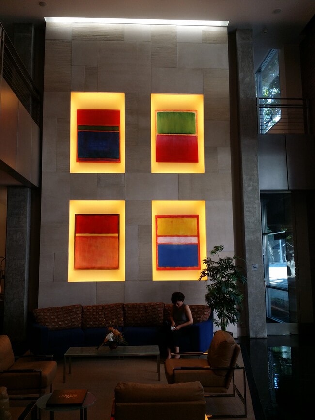 Photo - 840 E Green St Unit Prado