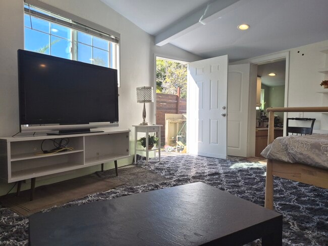 Photo - 2141 Torrey Pines Rd