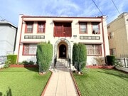 Photo - 1614 N Kenmore Ave