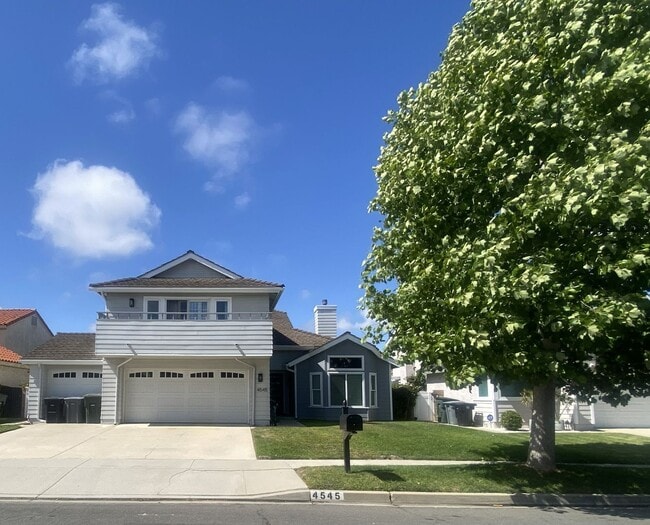 Building Photo - Beautiful Southwest Torrance Two-Story Home!