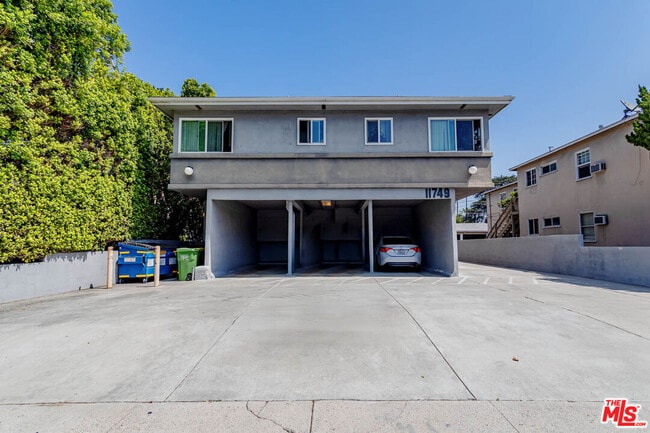 Photo - 11749 Riverside Dr Condo Unit 6