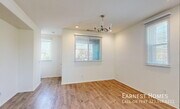 Photo - 14834 Nordhoff St